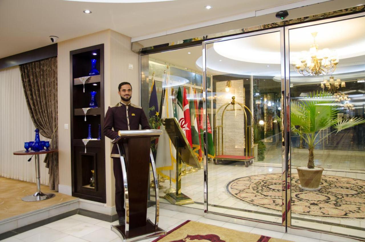 Arg Hotel Herat Exterior foto